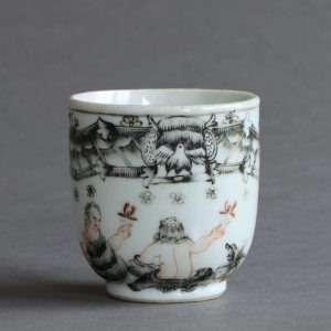 A Chinese export coffee cup with European or mythological scene