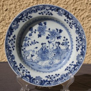 18th Century Chinese Porcelain deep Plate with Women