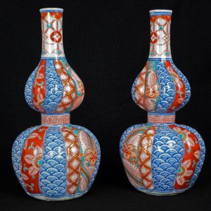 Pair of Japanese Kutani Double Gourd Sake Tokkuri Bottles 19th Century
