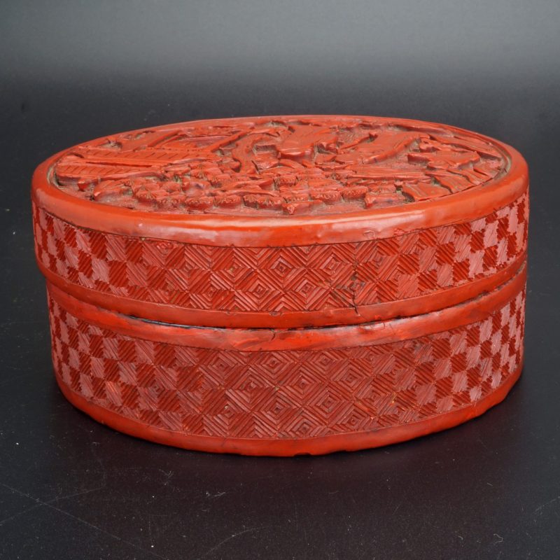 Chinese Cinnabar Lacquer Cylindrical Box of Sages with Their Attendant - 19th Century