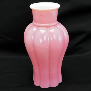 中国粉红盒北京玻璃花瓶晚清/共和国