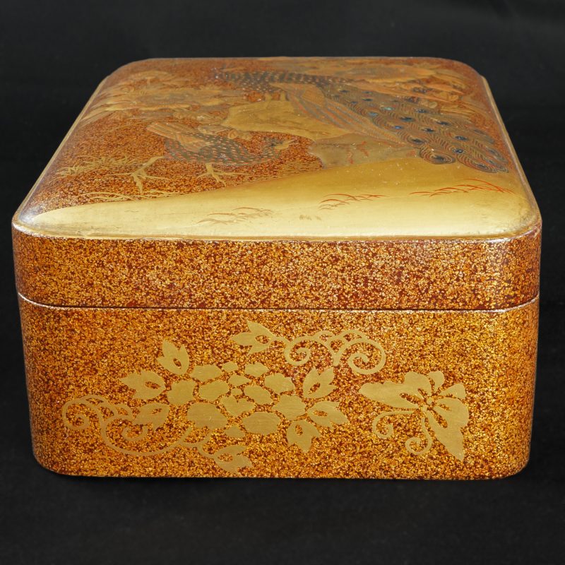 end Japanese Edo Meiji Finely Lacquered Box with Peacocks