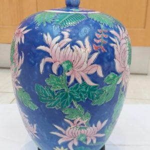 中国菊花瓶